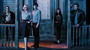 Tv Series Characters Bates Motel Main Door Wallpaper