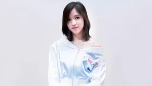 Twice Member Mina In White Wallpaper