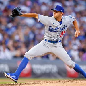 Tyler Anderson Pitching For La Dodgers Wallpaper