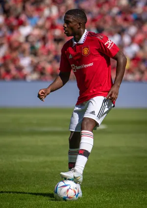 Tyrell Malacia Stepping Ball Wallpaper