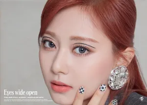 Tzuyu Eyes Wide Open Wallpaper