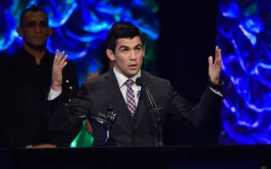 Ufc Bantamweight Champion Dominick Cruz Wallpaper