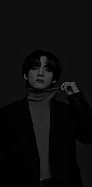 V Bts Phone In Dark Mode Wallpaper