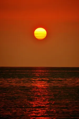 Vanuatu Red Sky Sun Wallpaper