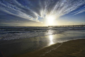 Venice Beach Pier Setting Sun Wallpaper