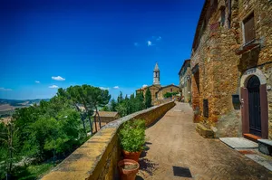 Via Dell’amore Street Pienza Italy Full Shot Wallpaper