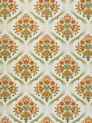 Vintage 70s Luxurious Baroque Flowers Wallpaper