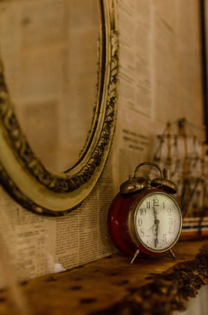 Vintage Clock Reflection Wallpaper