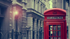 Vintage London Telephone Booth Wallpaper