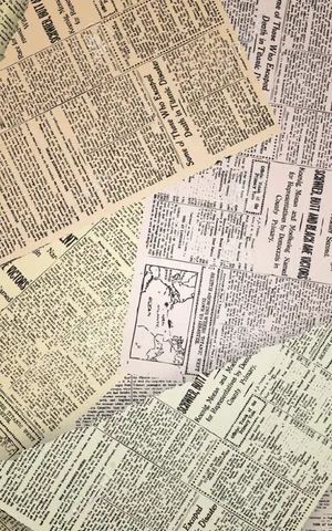 Vintage Newspaper Aesthetics Wallpaper