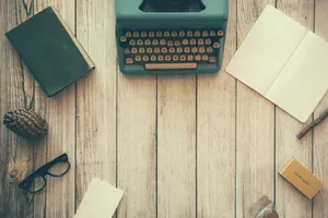 Vintage Typewriter - The Classic Tool For Blogging Wallpaper