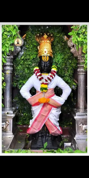 Vitthal Garden Altar Statue Wallpaper