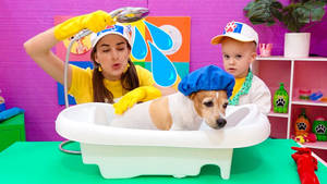 Vlad And Niki Chris Bathes Dog Wallpaper
