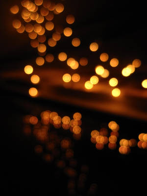 Warm Golden Light Bokeh Wallpaper