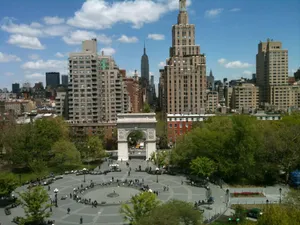 Washington Square Park In Nyu Wallpaper