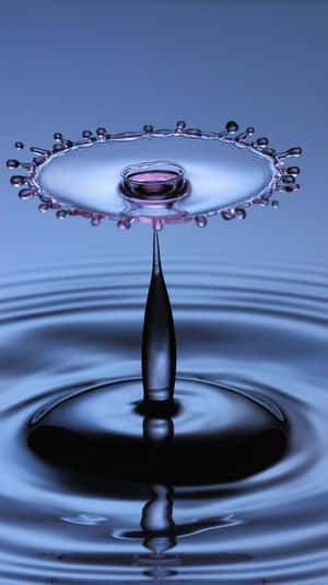 Water Iphone Droplet Bouncing Off The Surface Wallpaper