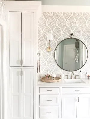 White Vintage Nest Bathroom Round Mirror Wallpaper