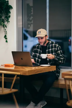 Woman Working In A Modern Office Wallpaper