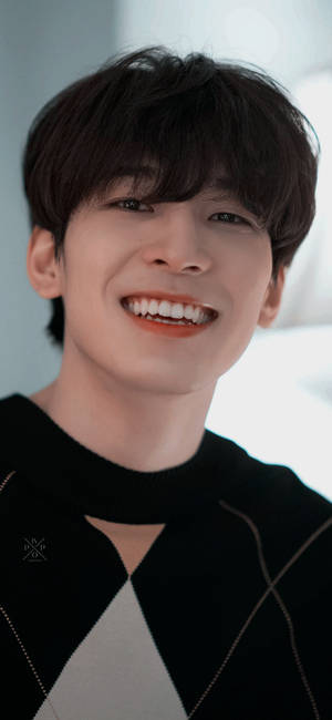 Wonwoo Cute Smile Wallpaper