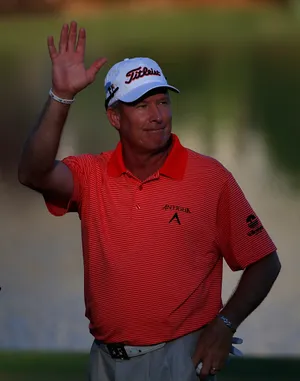 Woody Austin Waving To His Fans Wallpaper