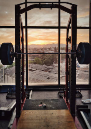 Working Out While Watching The Sunset Is The Perfect Way To End The Day. Wallpaper