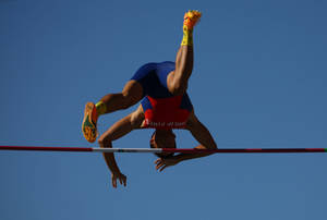 World Athletics Championships Ej Obiena Pole Vault Athlete Wallpaper