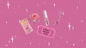 Y2k Aesthetic Girly Things Wallpaper