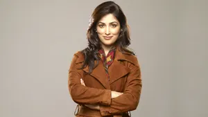 Yami Gautam Total Siyapaa Wallpaper