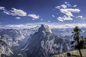 Yosemite Snowy Mountain Wallpaper