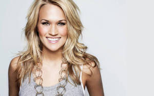 Young Carrie Underwood Wallpaper